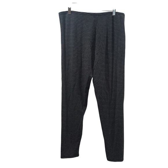 Eileen Fisher Loungewear Set- Striped Tencel Blend Gray and Black Top & Pants - Picture 6 of 15